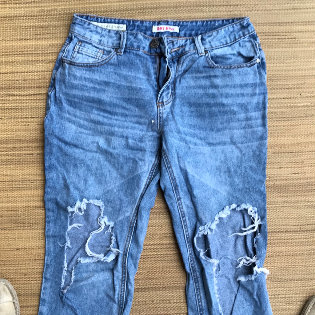 Hot Kiss Vintage High Rise Straight Distressed Jeans Sz 8